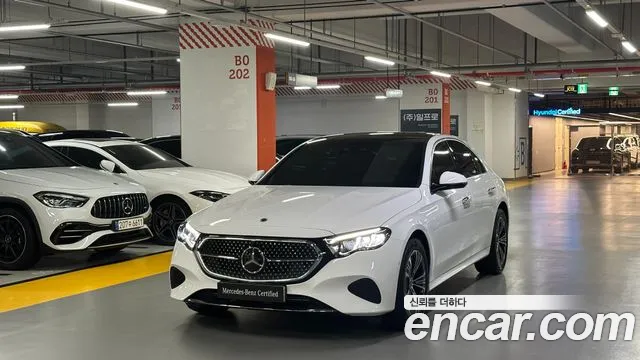 Mercedes-Benz E-Class 2025