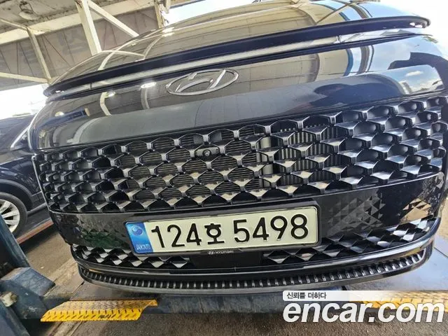 Hyundai Staria 2022