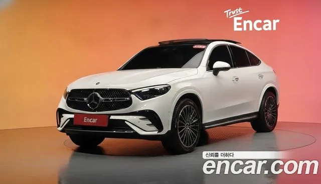 Mercedes-Benz GLC-Class 2025