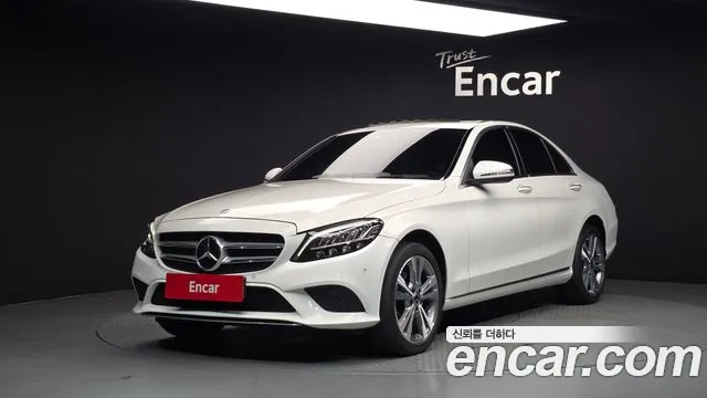 Mercedes-Benz C-Class 2020