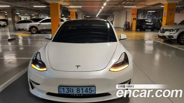 Tesla Model 3 2021