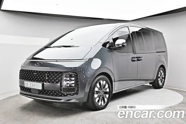 Hyundai Staria 2022