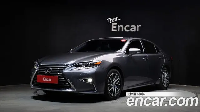 Lexus ES 2016