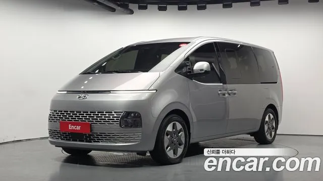 Hyundai Staria 2021
