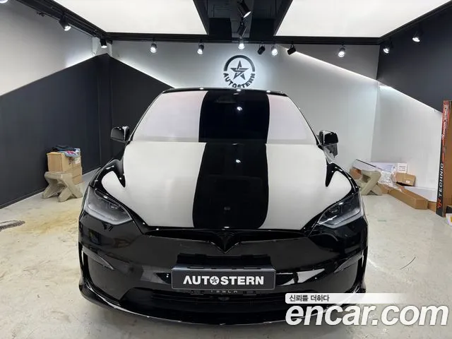 Tesla Model X 2026