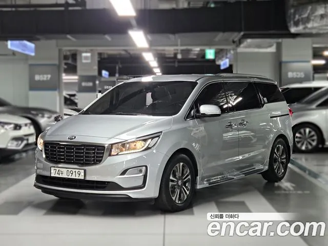 Kia Canival 2018