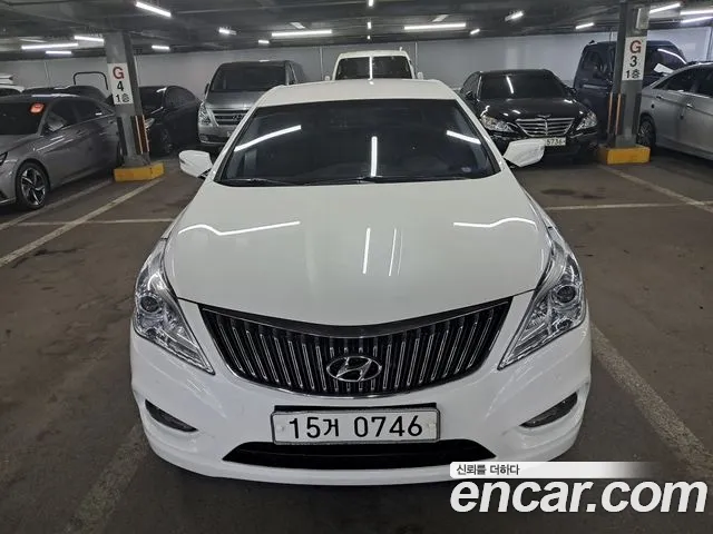 Hyundai Grandeur 2012