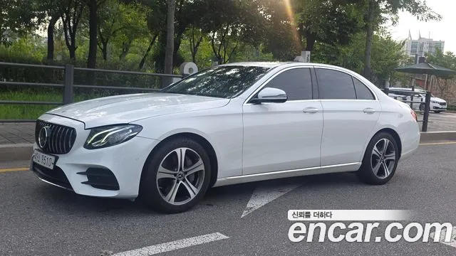 Mercedes-Benz E-Class 2019