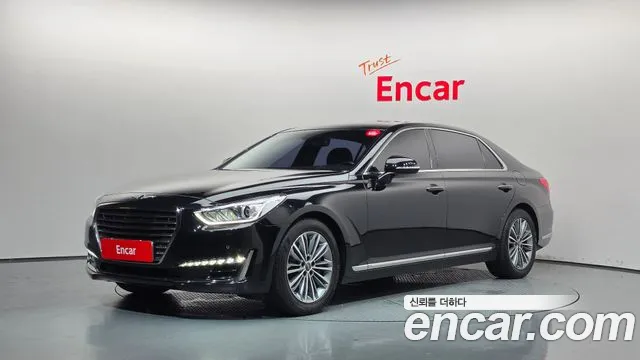 Genesis EQ900 2017