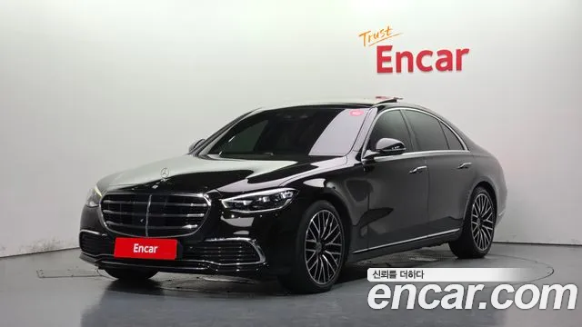 Mercedes-Benz S-Class 2021