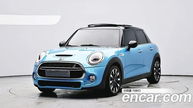 MINI Cooper 2018