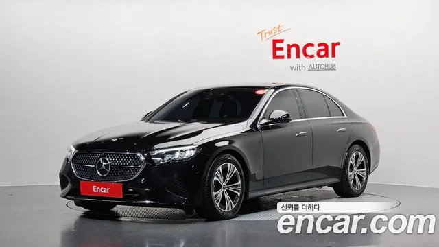 Mercedes-Benz E-Class 2024