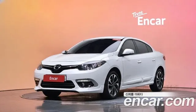 Renault SM3 2016
