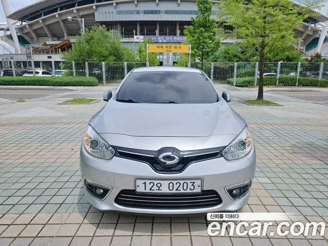Renault SM3 2016