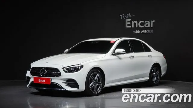 Mercedes-Benz E-Class 2023