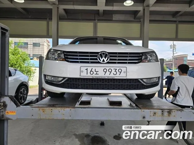 Volkswagen Passat 2013