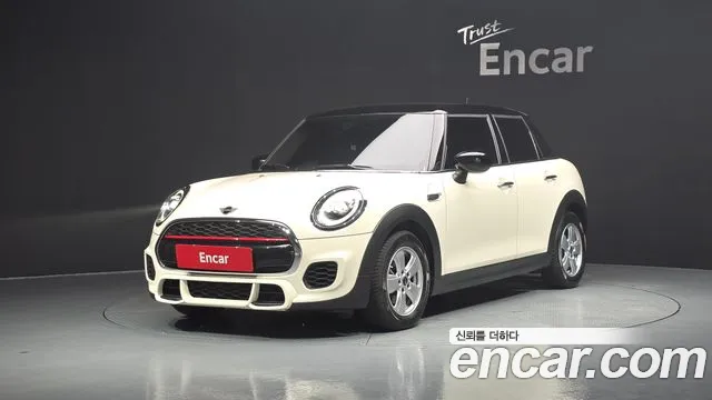 MINI Cooper 2020