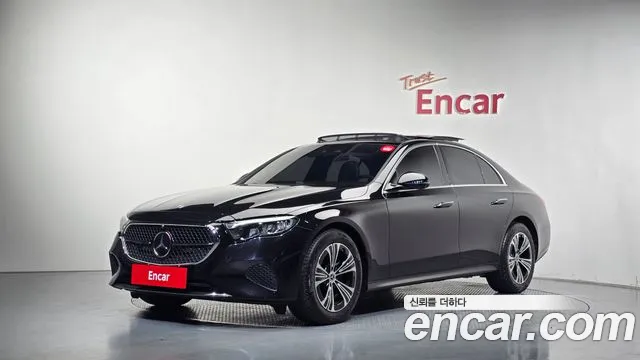 Mercedes-Benz E-Class 2025