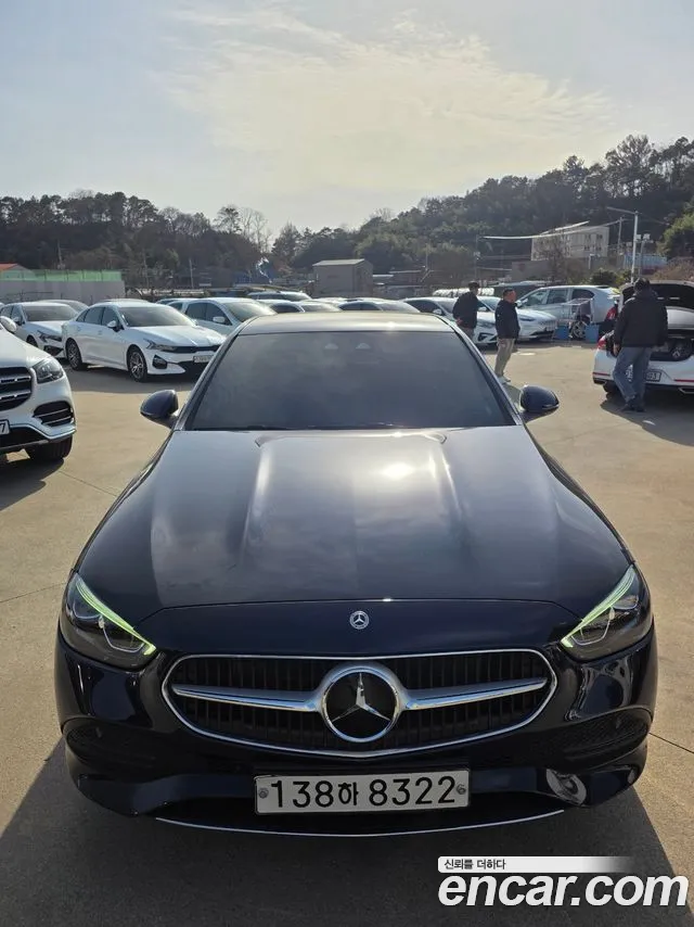 Mercedes-Benz C-Class 2022
