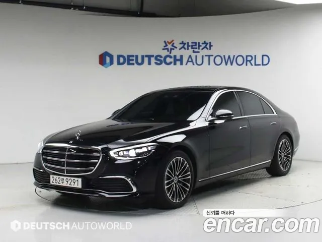 Mercedes-Benz S-Class 2025