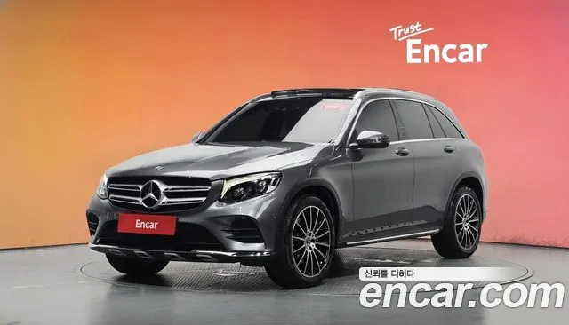 Mercedes-Benz GLC-Class 2019