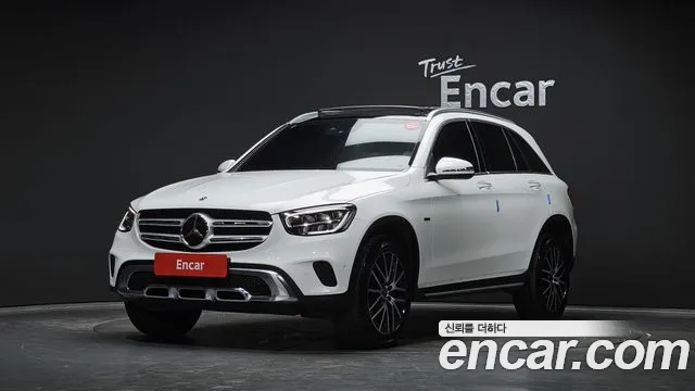 Mercedes-Benz GLC-Class 2020