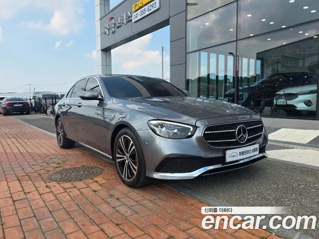 Mercedes-Benz E-Class 2021