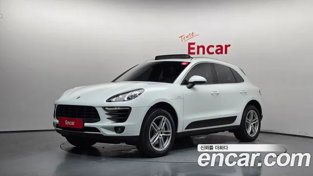 Porsche Macan 2015