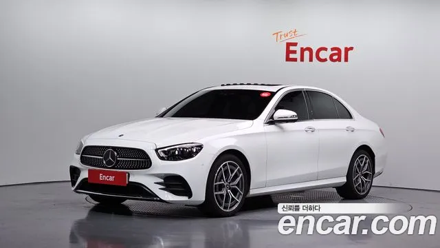 Mercedes-Benz E-Class 2022