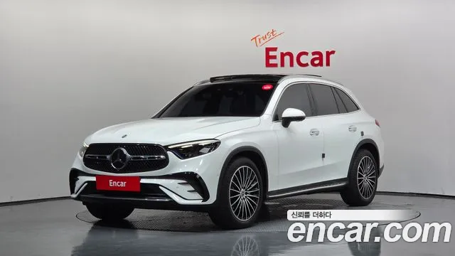 Mercedes-Benz GLC-Class 2025