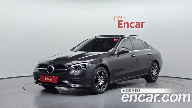 Mercedes-Benz C-Class 2025