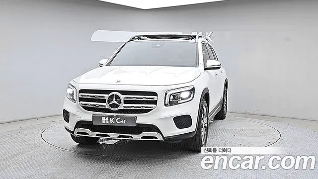 Mercedes-Benz GLB-Class 2021
