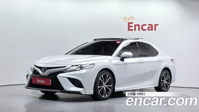Toyota Camry 2020