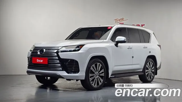 Lexus LX 2025