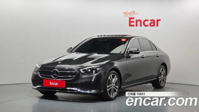Mercedes-Benz E-Class 2021