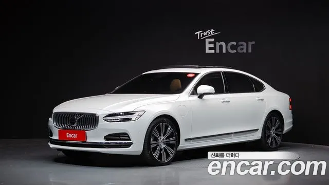 Volvo S90 2025