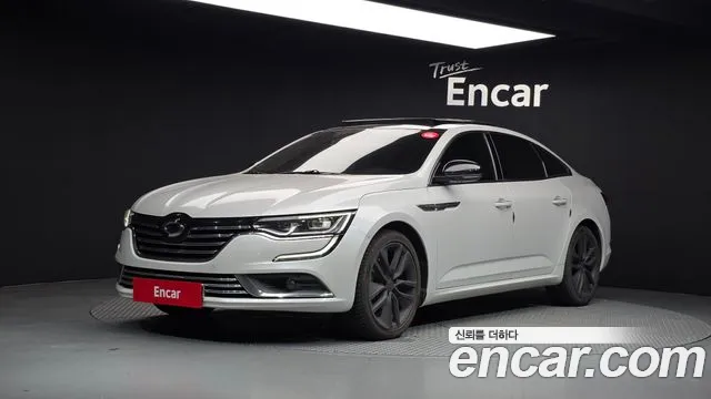 Renault SM6 2016