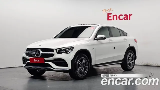 Mercedes-Benz GLC-Class 2021