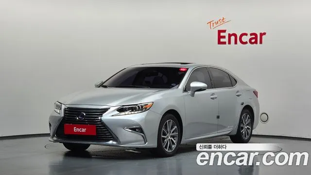 Lexus ES 2017