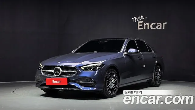 Mercedes-Benz C-Class 2025