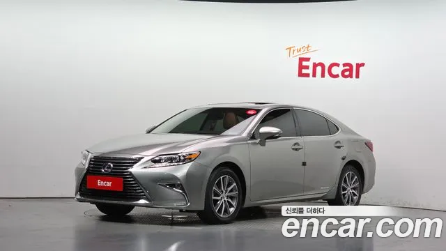 Lexus ES 2017