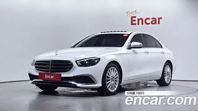 Mercedes-Benz E-Class 2023