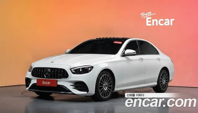 Mercedes-Benz E-Class 2023