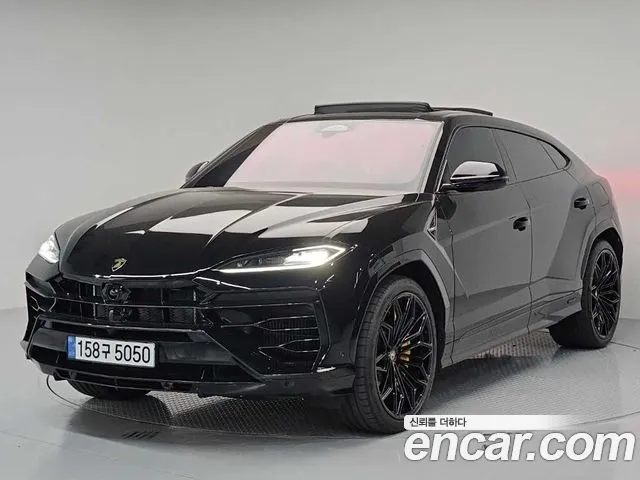 Lamborghini Urus 2026