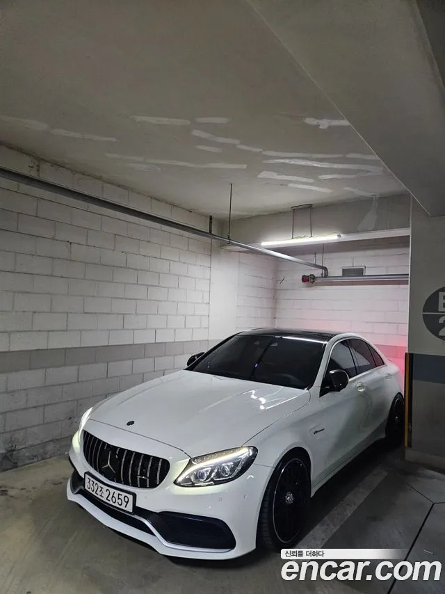 Mercedes-Benz C-Class 2017