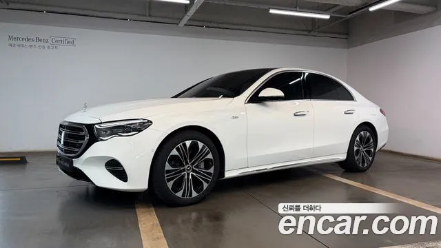 Mercedes-Benz E-Class 2025