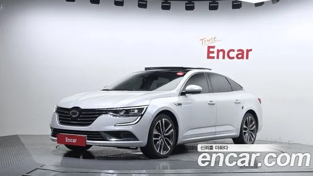 Renault SM6 2016