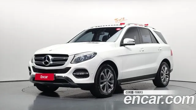 Mercedes-Benz GLE-Class 2016