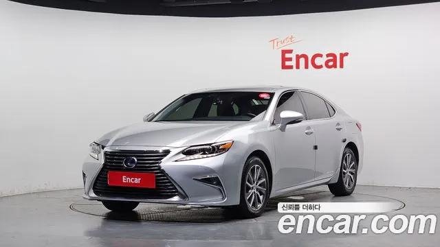 Lexus ES 2016