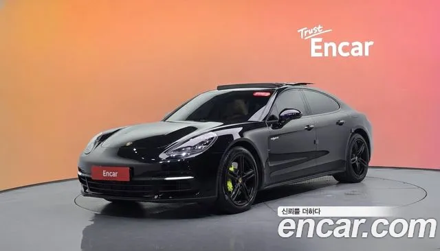 Porsche Panamera 2019
